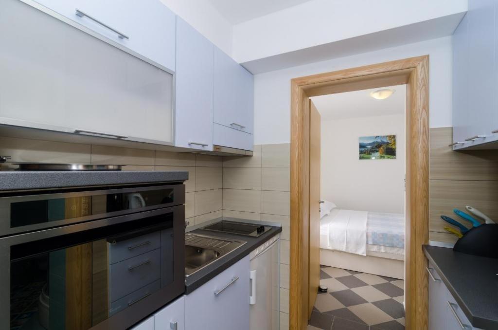 Apartments Gusti Drace Exterior photo